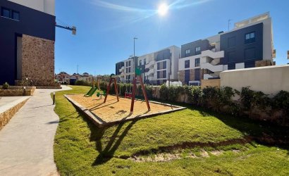 Reventa - Ático -
Orihuela Costa - PAU 8