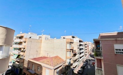 Herverkoop - Apartamento -
Santa Pola - Puerto