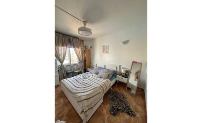Herverkoop - Apartamento -
Torrevieja - Centro