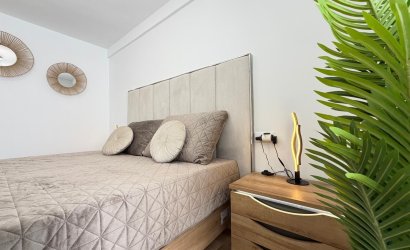 Revente - Apartamento -
Torrevieja - Centro