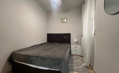 Revente - Apartamento -
Torrevieja - Centro