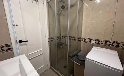 Revente - Apartamento -
Torrevieja - Centro