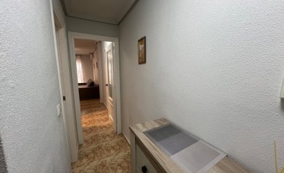 Revente - Apartamento -
Torrevieja - Centro