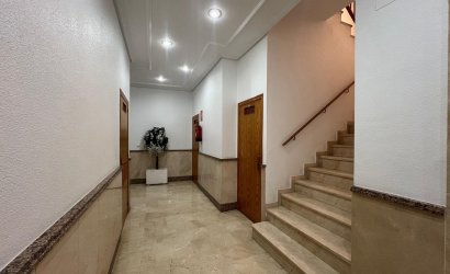 Revente - Apartamento -
Torrevieja - Centro