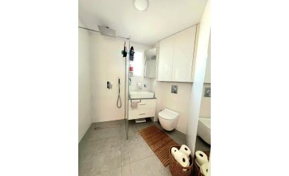 Herverkoop - Apartamento -
Torrevieja - Playa del Cura
