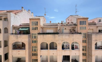 Herverkoop - Penthouse -
Torrevieja - Playa del Cura