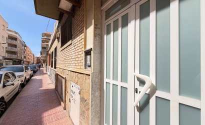 Herverkoop - Penthouse -
Torrevieja - Playa del Cura