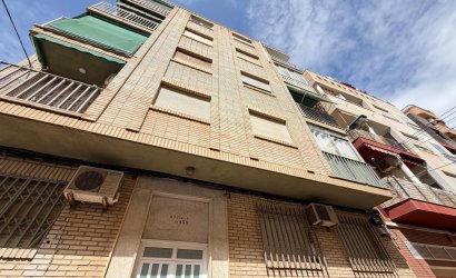 Herverkoop - Penthouse -
Torrevieja - Playa del Cura