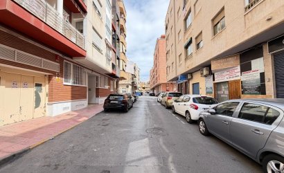 Herverkoop - Penthouse -
Torrevieja - Playa del Cura