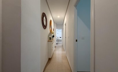 Herverkoop - Apartamento -
Torrevieja - Centro