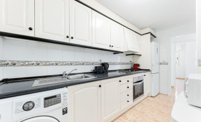 Herverkoop - Apartamento -
Torrevieja - Centro