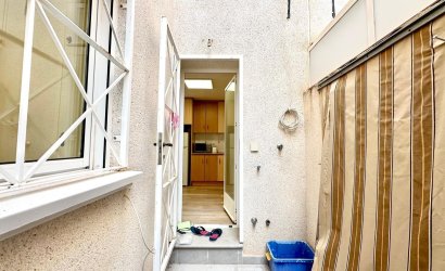 Herverkoop - Bungalow -
Torrevieja - Torreblanca