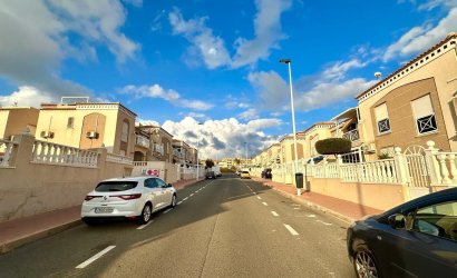 Herverkoop - Bungalow -
Torrevieja - Torreblanca