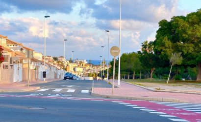 Herverkoop - Bungalow -
Torrevieja - Torreblanca