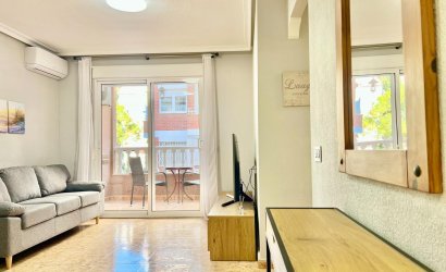 Herverkoop - Apartamento -
Torrevieja - Playa del Cura