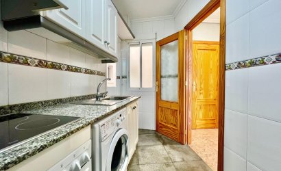 Herverkoop - Apartamento -
Torrevieja - Playa del Cura