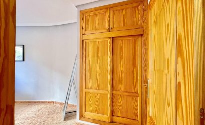 Herverkoop - Apartamento -
Torrevieja - Playa del Cura