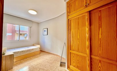 Herverkoop - Apartamento -
Torrevieja - Playa del Cura