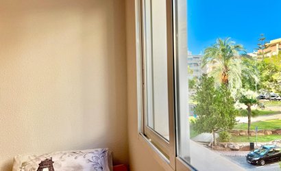 Herverkoop - Apartamento -
Torrevieja - Playa del Cura