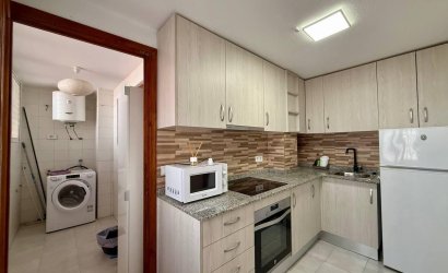 Herverkoop - Apartamento -
Torrevieja - Playa del Cura