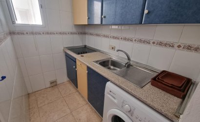 Herverkoop - Apartamento -
Torrevieja - Centro