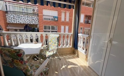 Herverkoop - Apartamento -
Torrevieja - Centro
