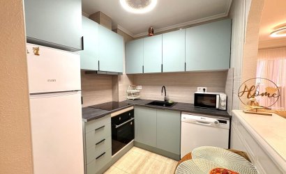 Herverkoop - Apartamento -
Torrevieja - Centro