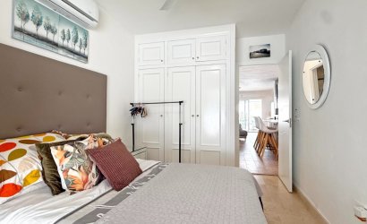 Resale - Villa -
Orihuela Costa - Costa Blanca