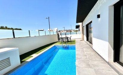 Reventa - Villa -
Villamartin - Costa Blanca