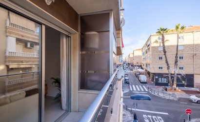 Resale - Apartment -
Torrevieja - Playa del Cura