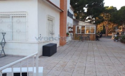 Resale - Villa -
Torrevieja - Los Balcones