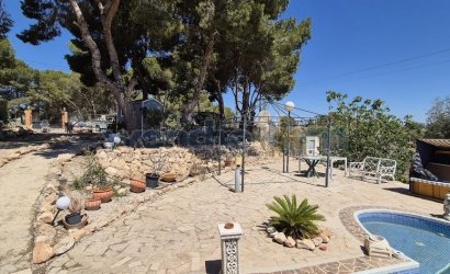 Resale - Villa -
Torrevieja - Los Balcones