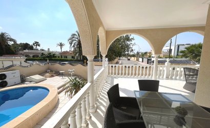 Reventa - Villa -
Ciudad Quesada