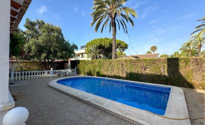 Herverkoop - Villa -
Cabo Roig - Costa Blanca