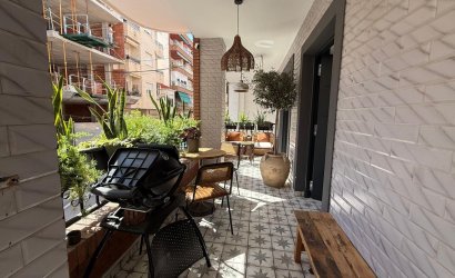 Revente - Apartment -
Torrevieja - Estacion De Autobuses