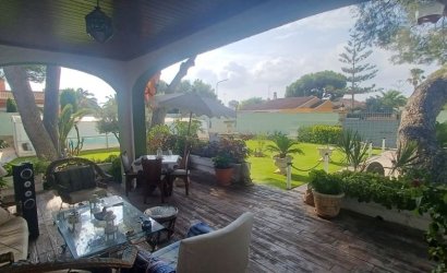 Reventa - Villa -
Orihuela Costa - Costa Blanca