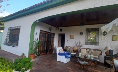 Reventa - Villa -
Orihuela Costa - Costa Blanca