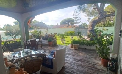Reventa - Villa -
Orihuela Costa - Costa Blanca