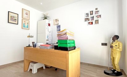 Resale - Villa -
Orihuela Costa - Costa Blanca