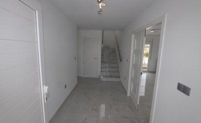 Obra nueva - Villa -
Pinoso - Camino Del Prado