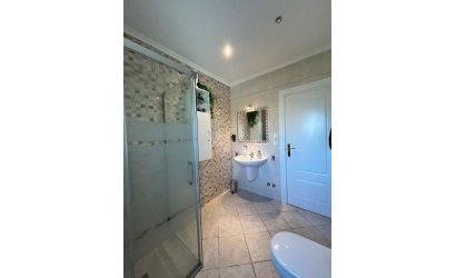 Revente - Villa -
Torrevieja - Aguas Nuevas