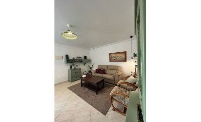 Revente - Villa -
Torrevieja - Aguas Nuevas