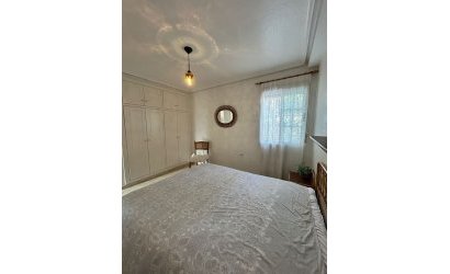 Revente - Villa -
Torrevieja - Aguas Nuevas