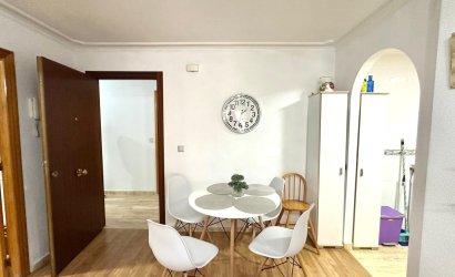 Herverkoop - Apartment -
Torrevieja - Acequion