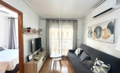 Herverkoop - Apartment -
Torrevieja - Acequion