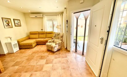 Herverkoop - Town House -
Torre de la Horadada - Costa Blanca
