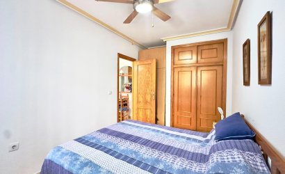 Herverkoop - Apartamento -
Torrevieja - Centro