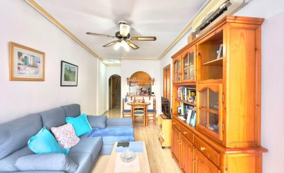 Herverkoop - Apartamento -
Torrevieja - Centro