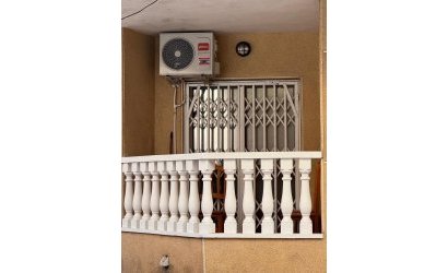 Herverkoop - Apartamento -
Torrevieja - Centro