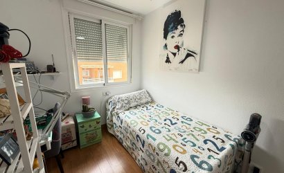 Herverkoop - Apartamento -
Guardamar del Segura - Puerto Deportivo